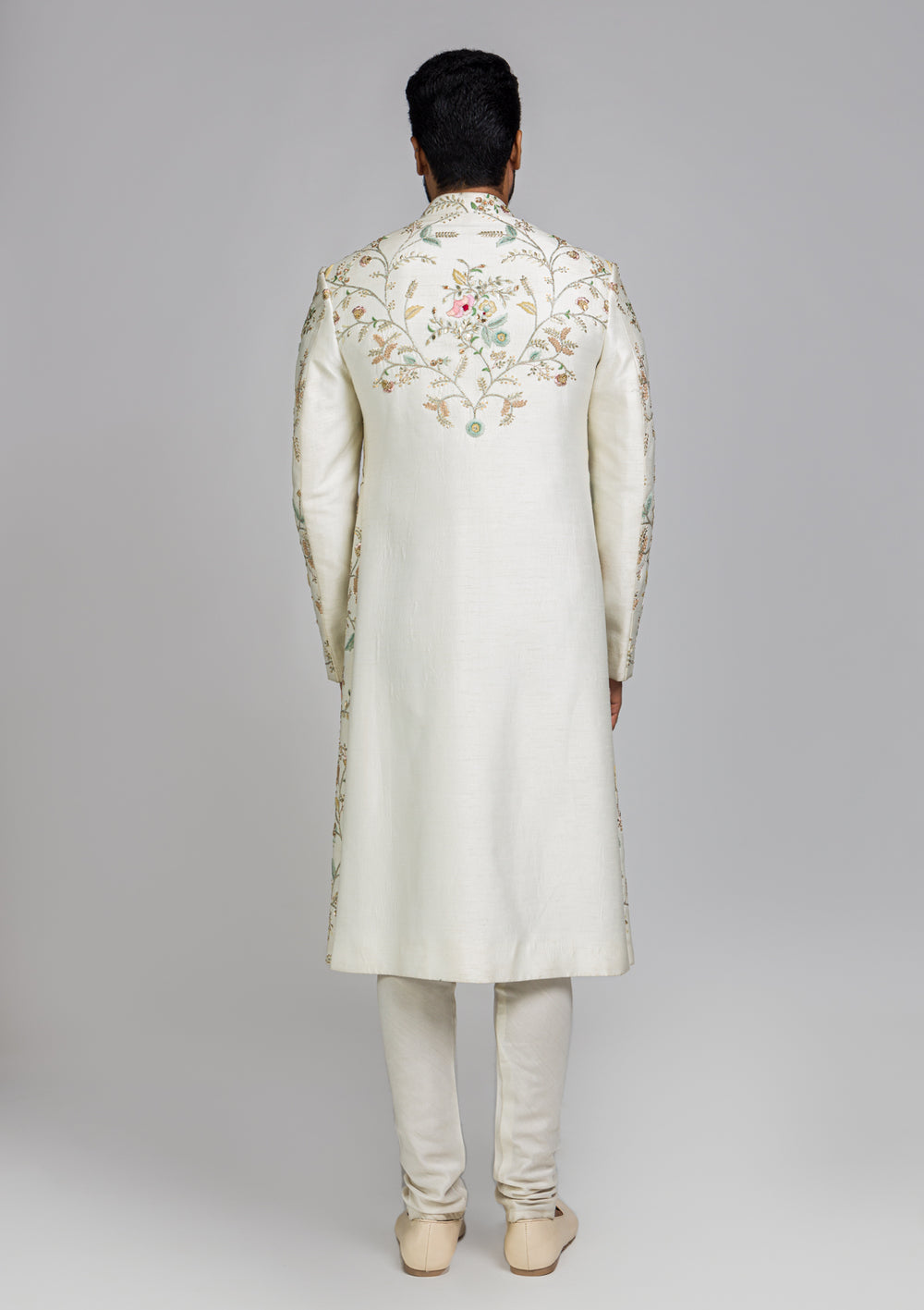 Men Off White Embroidered Floral Pakistani Sherwani