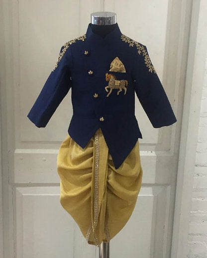 Designer kids indowestern sherwani/kid indian suit/handmade zardosi work sherwani for kids. Kids birthday wear