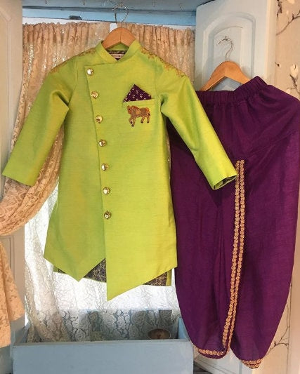 Designer kids indowestern sherwani/kid indian suit/handmade zardosi work sherwani for kids. Kids birthday wear