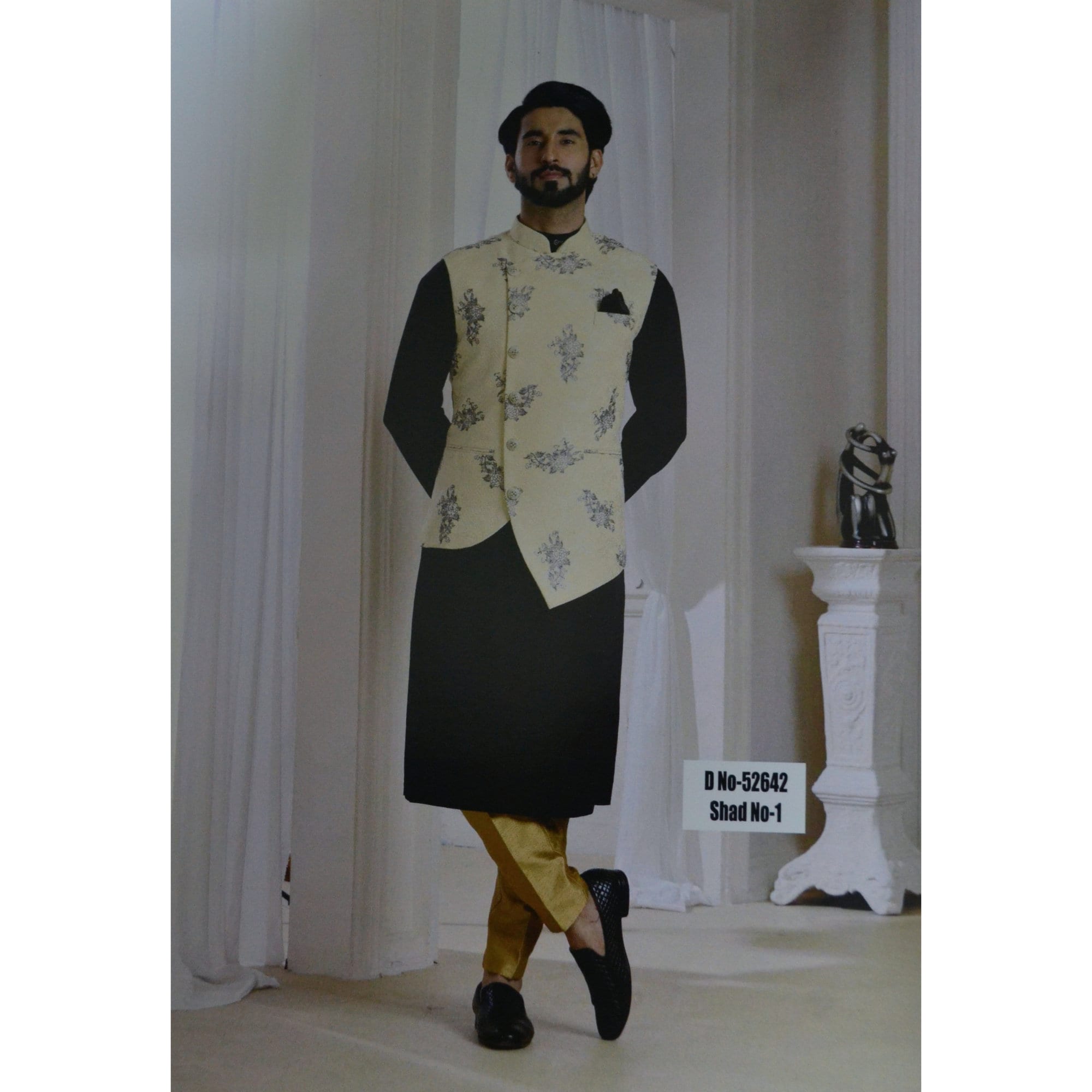 Black kurta pajama with best sale green jacket