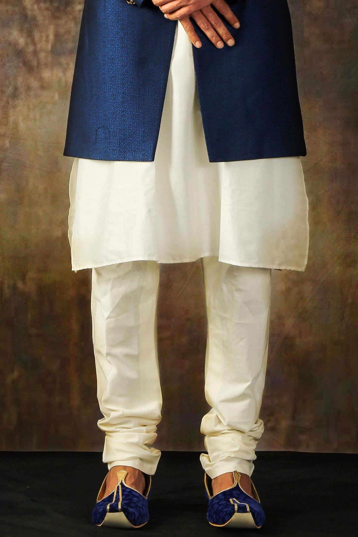 Mens wedding sherwani with qurta pajama/ Blue royal sherwani / Indian suit for men / indian sherwani  / sherwani for men / Qurta Pyjama